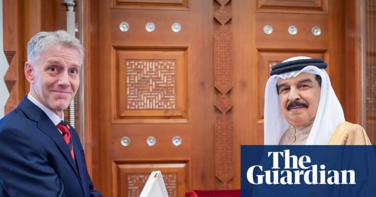 Bahraini award to UK envoy shows ‘our diplomats are up for grabs’, says peer | Bahrain Bahraini award to UK envoy shows ‘our diplomats are up for grabs’, says peer | Bahrain