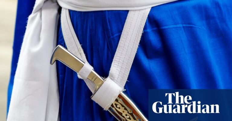 Calls to ban the Sikh kirpan are irrational | Sikhism Calls to ban the Sikh kirpan are irrational | Sikhism