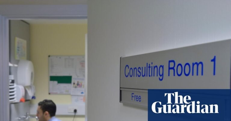 UK hypermobility sufferers wait up to 21 years for diagnosis, study suggests | Health UK hypermobility sufferers wait up to 21 years for diagnosis, study suggests | Health