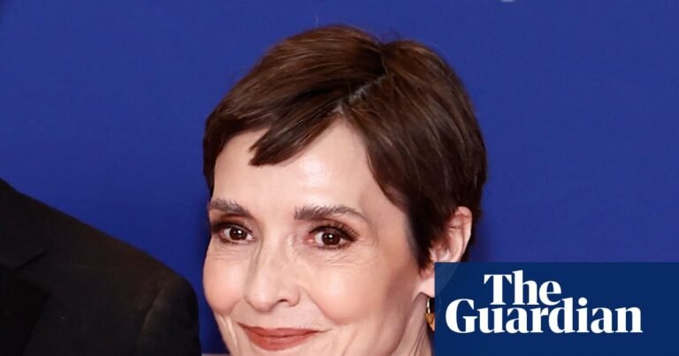 US reporter urges supreme court to halt ruling forcing her to reveal sources or pay $800-a-day fine | Media