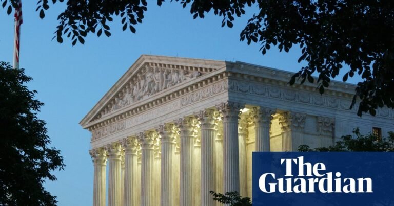 US supreme court backs FCC in clash with wireless carriers over fines | Business