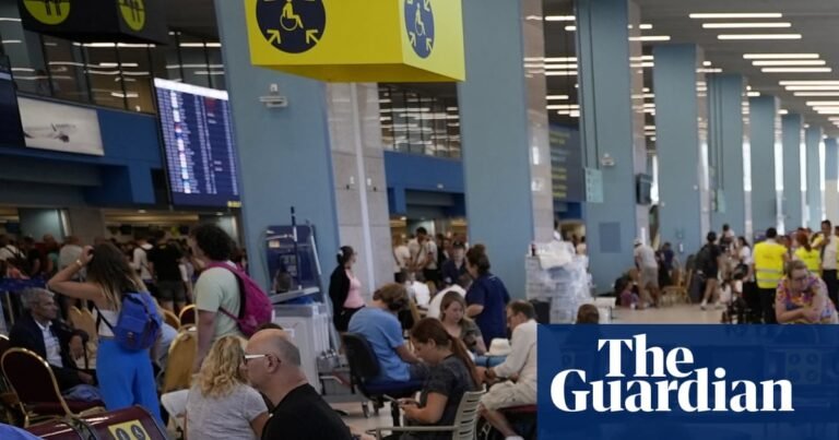 EU’s ‘unpleasant and dangerous’ border checks need overhaul, says Greek airports boss | Travel & leisure EU’s ‘unpleasant and dangerous’ border checks need overhaul, says Greek airports boss | Travel & leisure