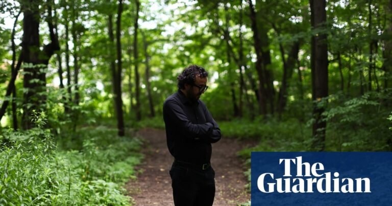 ‘Shoved the tube so hard it tore my nose’: Kurdish film-maker recounts ‘inhumane’ ICE force-feeding | US news ‘Shoved the tube so hard it tore my nose’: Kurdish film-maker recounts ‘inhumane’ ICE force-feeding | US news