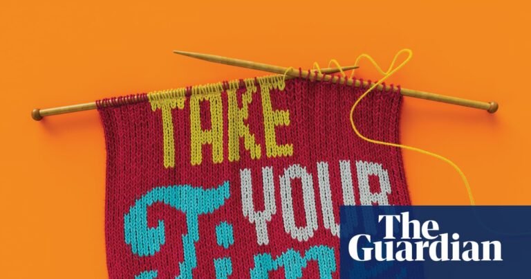 Chat to strangers and let your kids be bored: how to embrace a ‘slow September’ – and enjoy life more | Health & wellbeing Chat to strangers and let your kids be bored: how to embrace a ‘slow September’ – and enjoy life more | Health & wellbeing