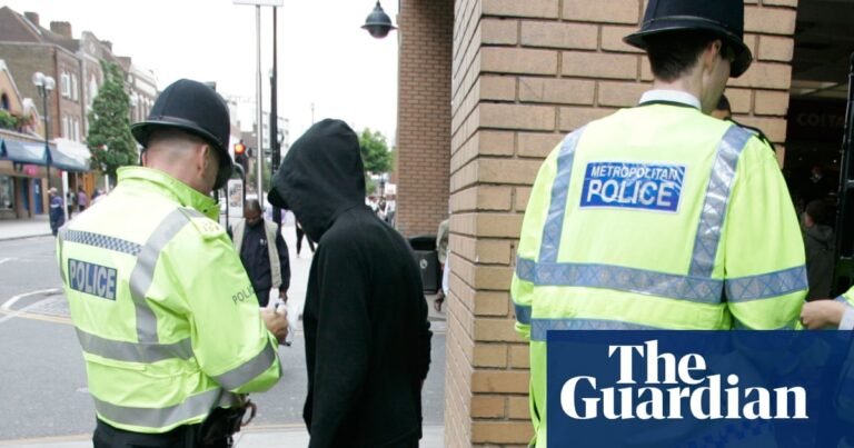 Parents in England and Wales could be fined or jailed for child’s crimes, minister says | Youth justice Parents in England and Wales could be fined or jailed for child’s crimes, minister says | Youth justice