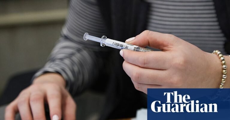 US medical groups urge people to get flu and Covid shots in counter to Trump guidance | US news US medical groups urge people to get flu and Covid shots in counter to Trump guidance | US news