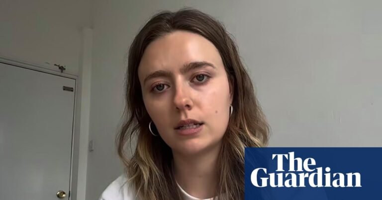 ‘I don’t have any friends’: why do young people today have fewer mates? | Loneliness ‘I don’t have any friends’: why do young people today have fewer mates? | Loneliness