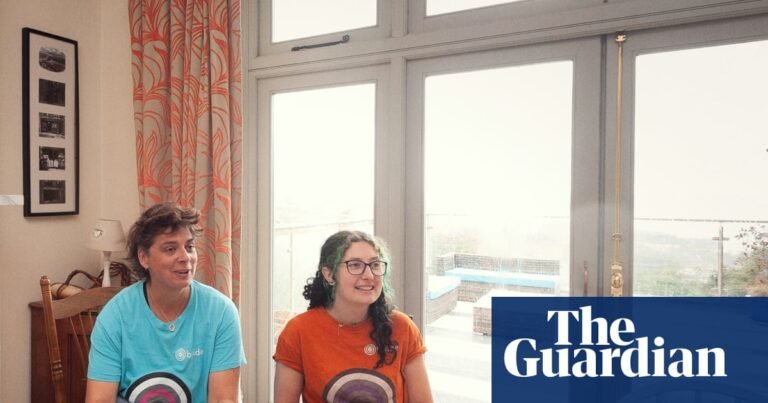 ‘We’re not going to back down’: tiny Portland B&B stands up to Airbnb’s legal bid to ‘monopolise’ letters ‘bnb’ | Airbnb ‘We’re not going to back down’: tiny Portland B&B stands up to Airbnb’s legal bid to ‘monopolise’ letters ‘bnb’ | Airbnb